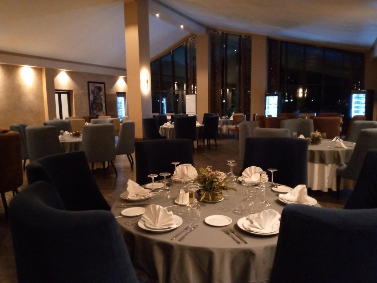 Tagidor Garden Resort And Spa Bangou Exterior foto